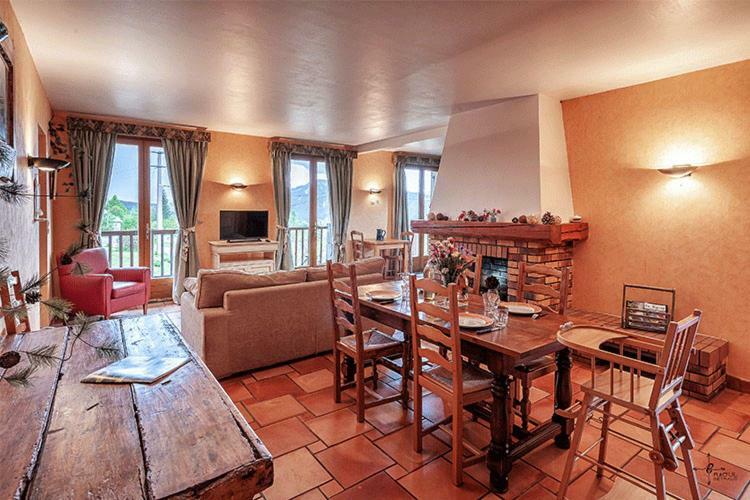 Les Alisiers Appartement Montclar  Buitenkant foto
